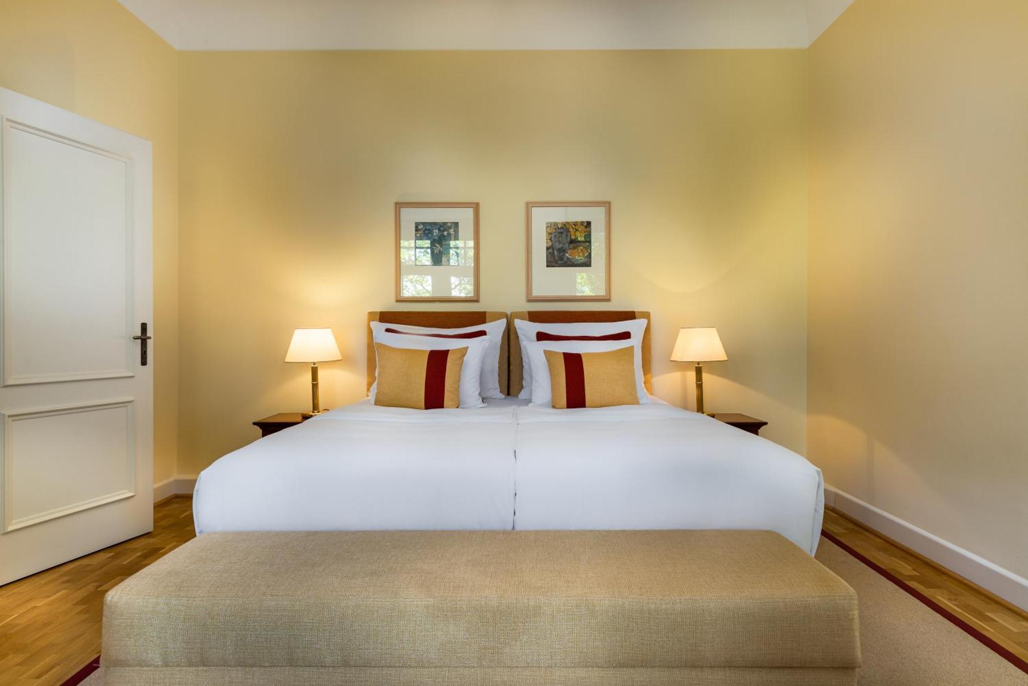 ฟัลเคนชไตน์ แกรนด์ ออโตกราฟ คอลเลคชั่น Hotel เคอนิกชไตน์ อิม เทานุส ภายนอก รูปภาพ
