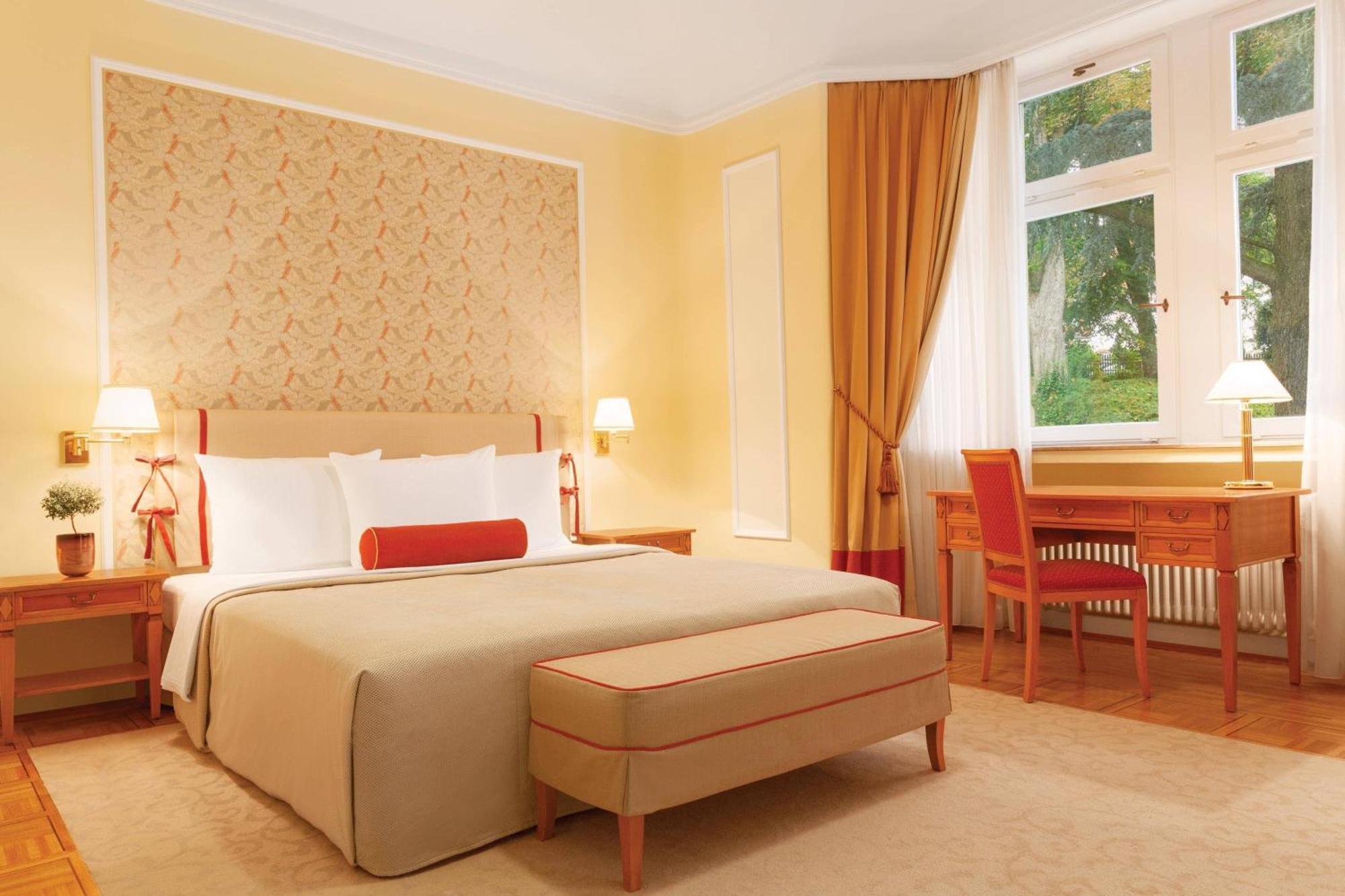 ฟัลเคนชไตน์ แกรนด์ ออโตกราฟ คอลเลคชั่น Hotel เคอนิกชไตน์ อิม เทานุส ภายนอก รูปภาพ